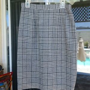 ALVIN BELL NEW YORK HOUNDS TOOTH, LINED SKIRT, SIZE 6
